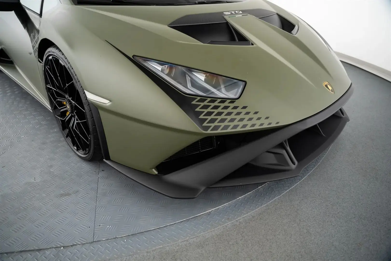 Huracán STO Verde Turbine Matt Lift Sportsitze