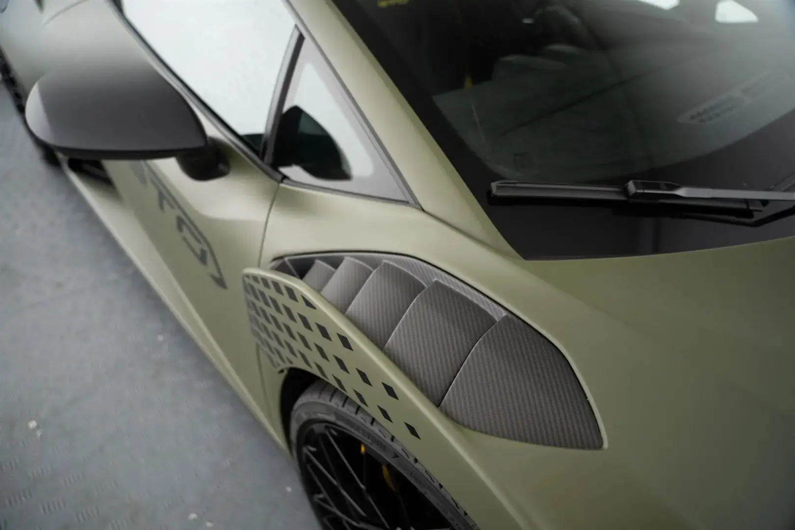 Huracán STO Verde Turbine Matt Lift Sportsitze