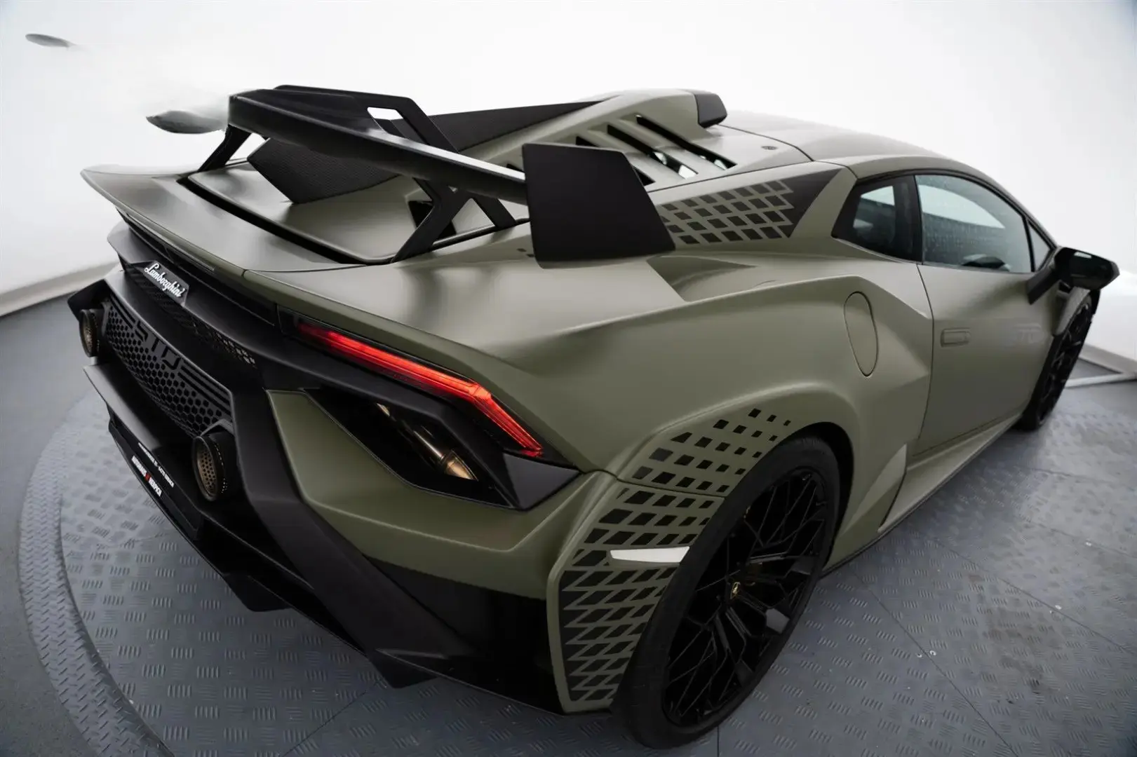 Huracán STO Verde Turbine Matt Lift Sportsitze