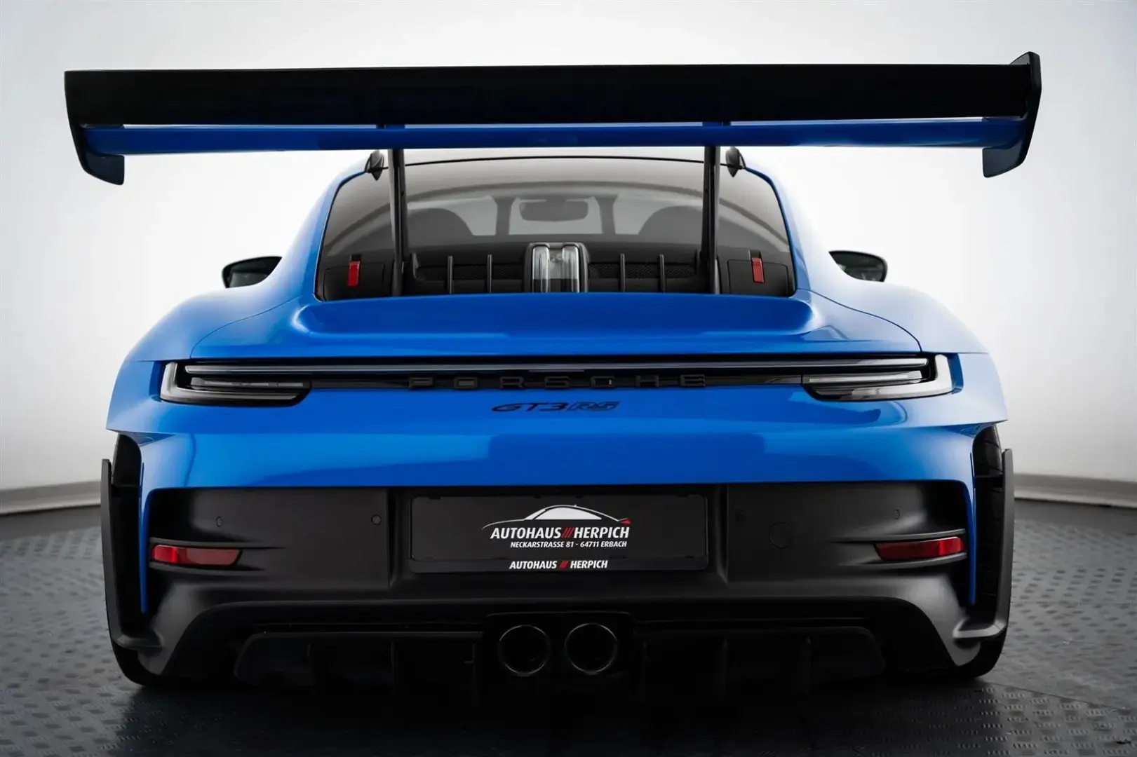 992 GT3RS Sharkblue Pyrored Weissach PCCB Lift