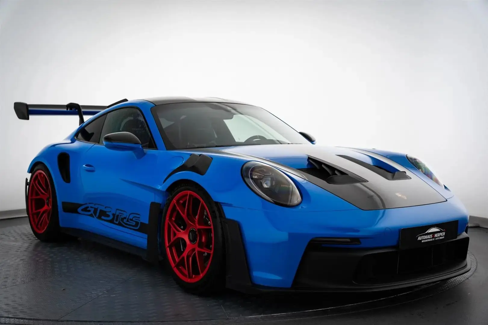 992 GT3RS Sharkblue Pyrored Weissach PCCB Lift