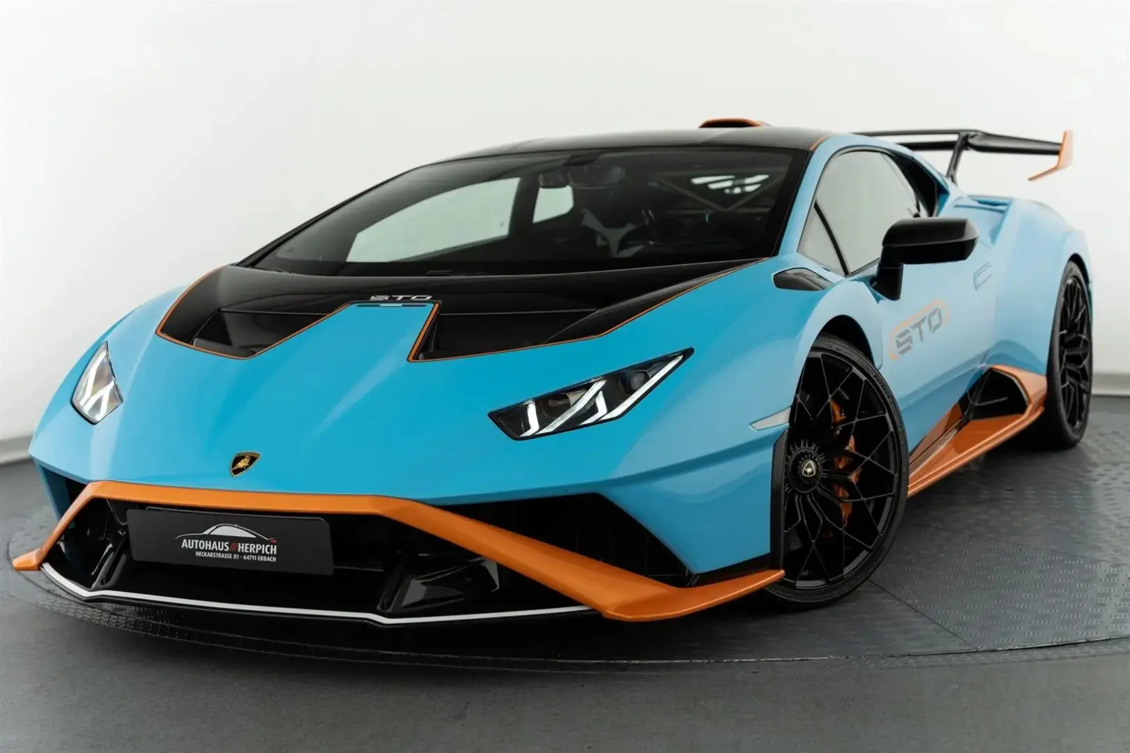Huracán STO + BLU LAUFEY + Präsentation Konfig.
