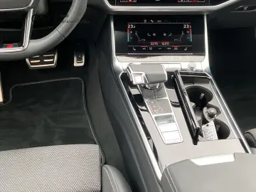 A6 Limousine 40 TDI quattro S line Black AHK 360