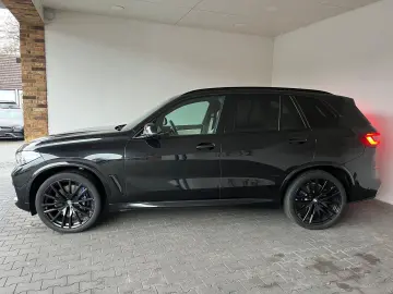 X5 M50i Pano Laser H/K CockpProf HUD dt. Fahrz