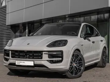 Porsche Cayenne E-Hybrid Coupe