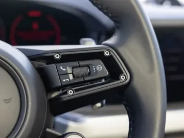 Porsche Cayenne E-Hybrid Coupe