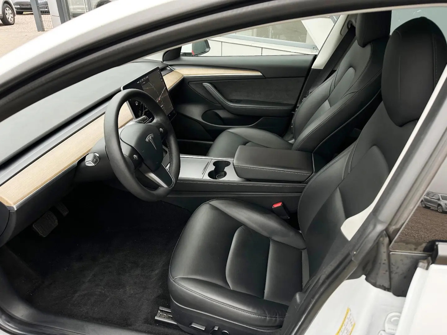 Model 3 Long Range Dual AWD Facelift Wärmepumpe