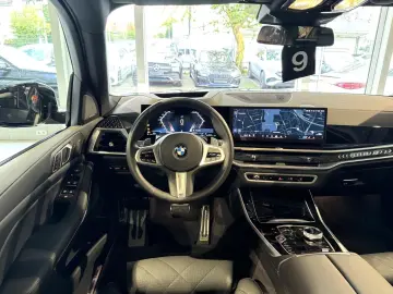 X5 30 d xDrive M Sport*Pano-SKY*StHzg*Luftf.*AHK