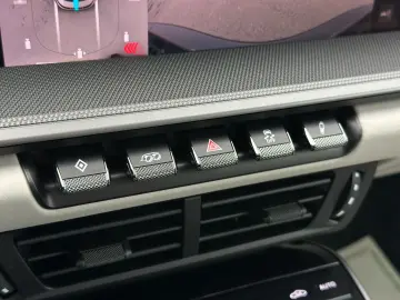 Porsche 911 Carrera Cabriolet PDK