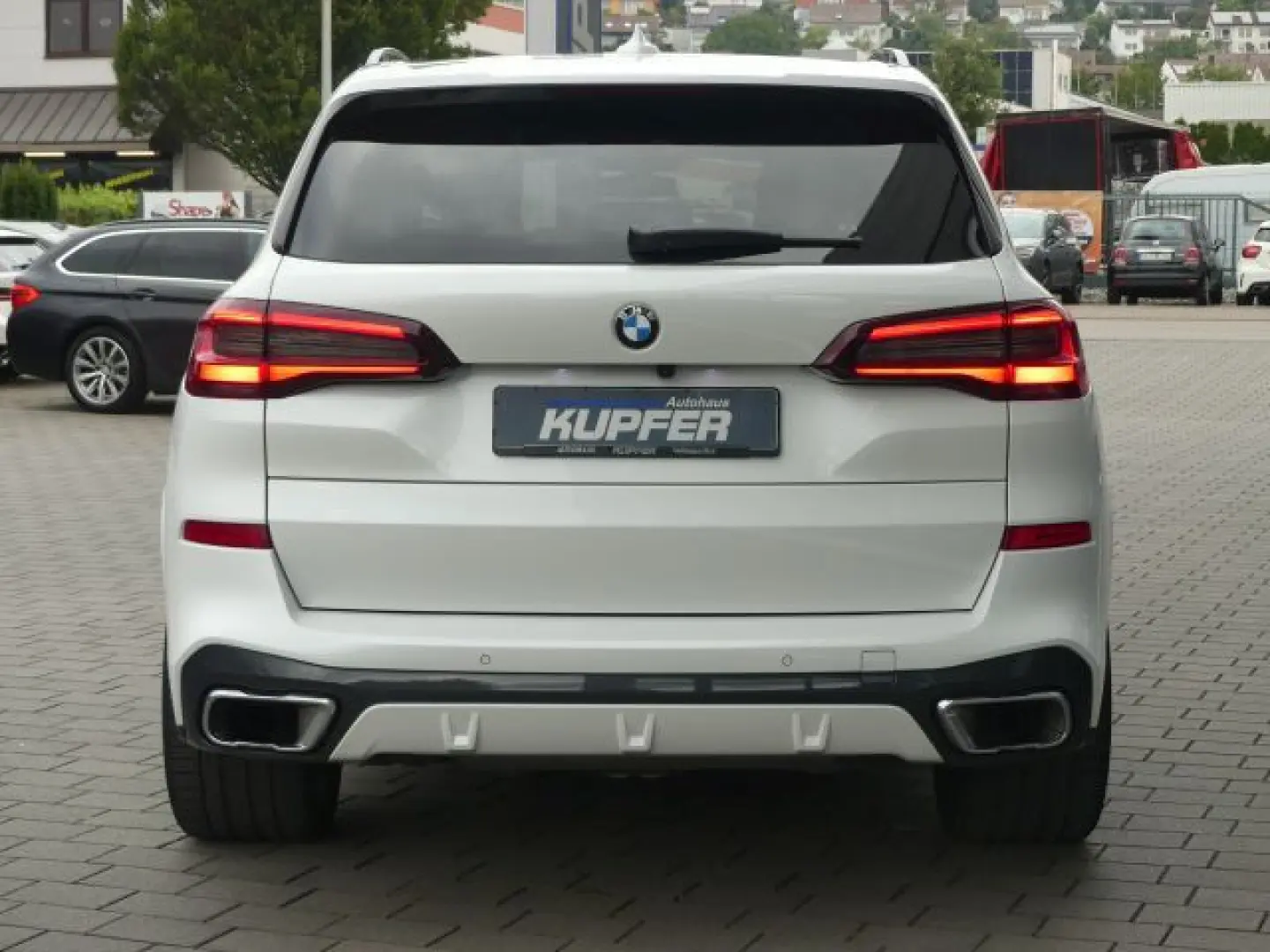 X5 xDrive30d M Sport 7Sitze Sthzg°AHK°Pano°ACC+