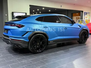 Urus Performante BLU MATT,B&O,FULL CARBON,AKRA