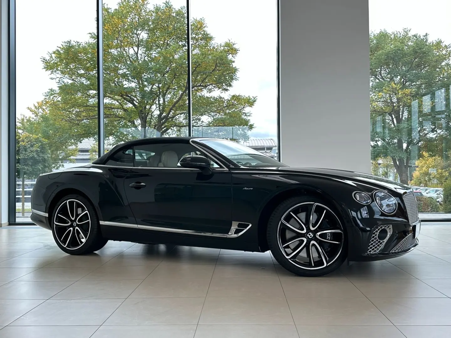 Continental GTC Azure V8 | Bentley Nürnberg