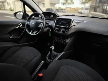 Peugeot 208 1.2 Puretech 2018