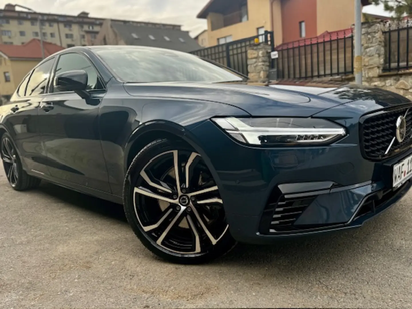 Volvo S90