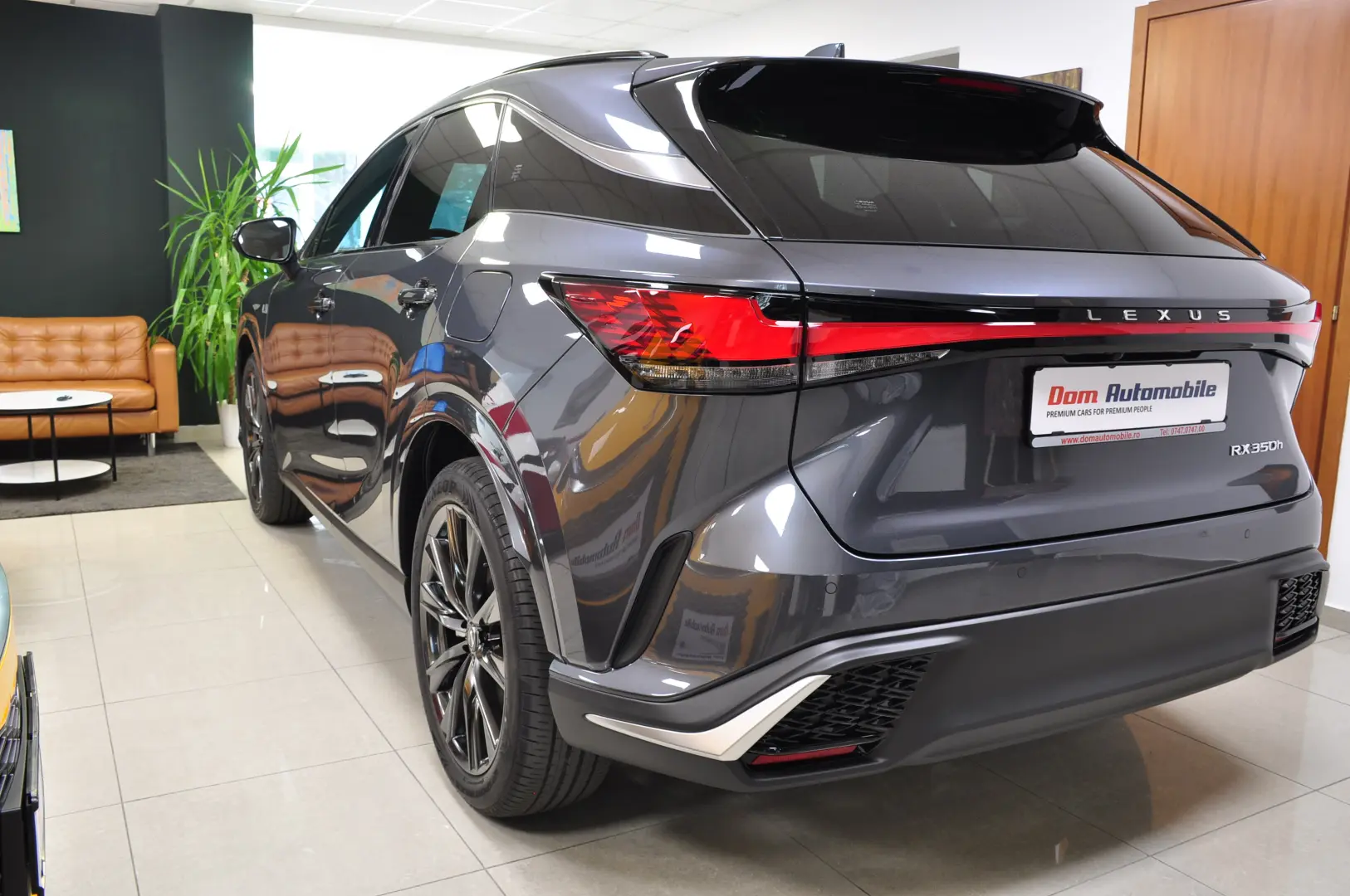 NEW LEXUS RX450H+ PLUG IN HYBRID F SPORT Panorama