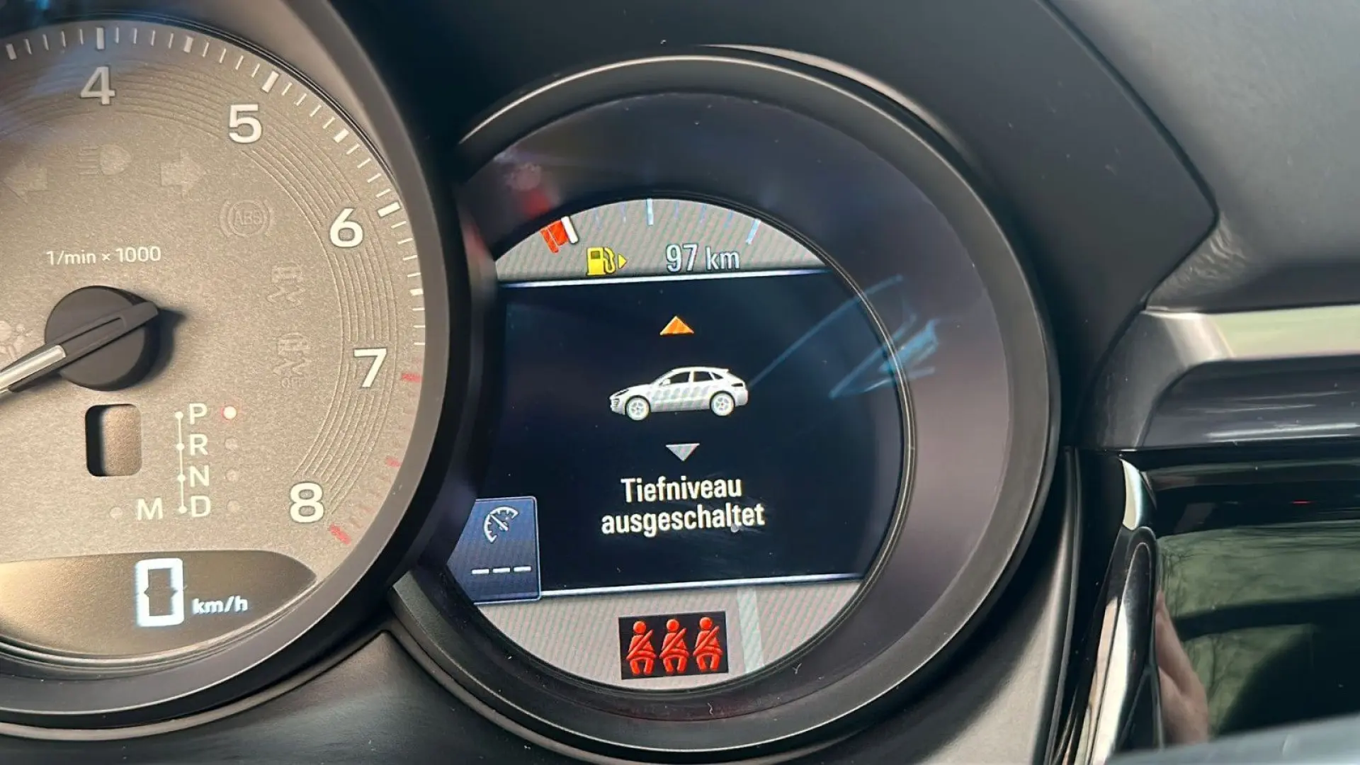 Macan S PDLS+Pano ACC BOSE 360°StHzg Chrono 21LM