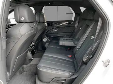 New Bentayga V8 S
