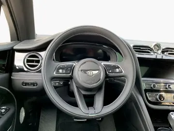 New Bentayga V8 S