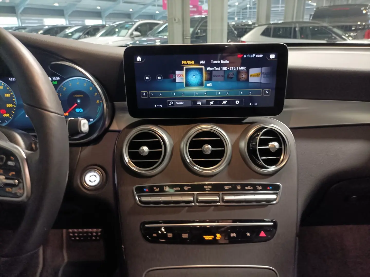 GLC 300 e AMG Line 4Matic LED|Navi|360°|ACC|PANO