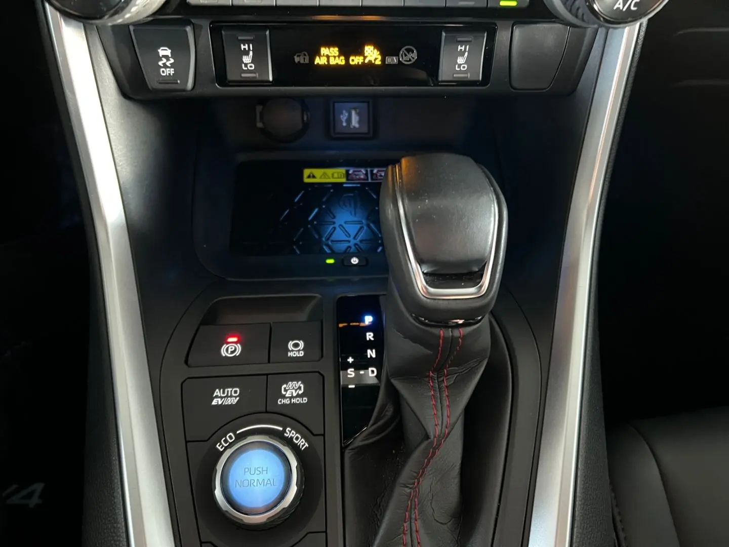 RAV 4 Plug-in-Hybrid Style *Navi*LED*CarPlay*360