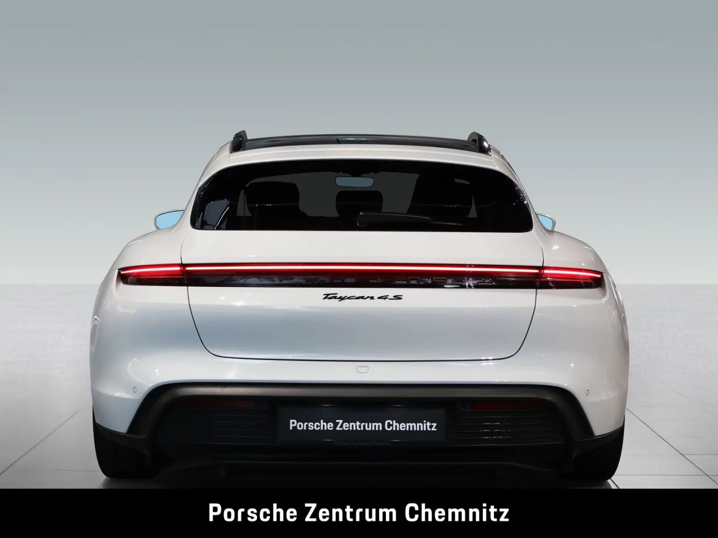 Taycan 4S Sport Turismo 4+1 Sitze;Großer Akku!;B