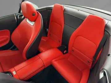 Mercedes-AMG SL 43 AMG MBUX Navi Ambiente Distr