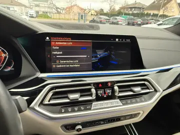 X5*M50i*INDIVIDUAL*360°ACC*HUD*LASER*H&K*DAB*