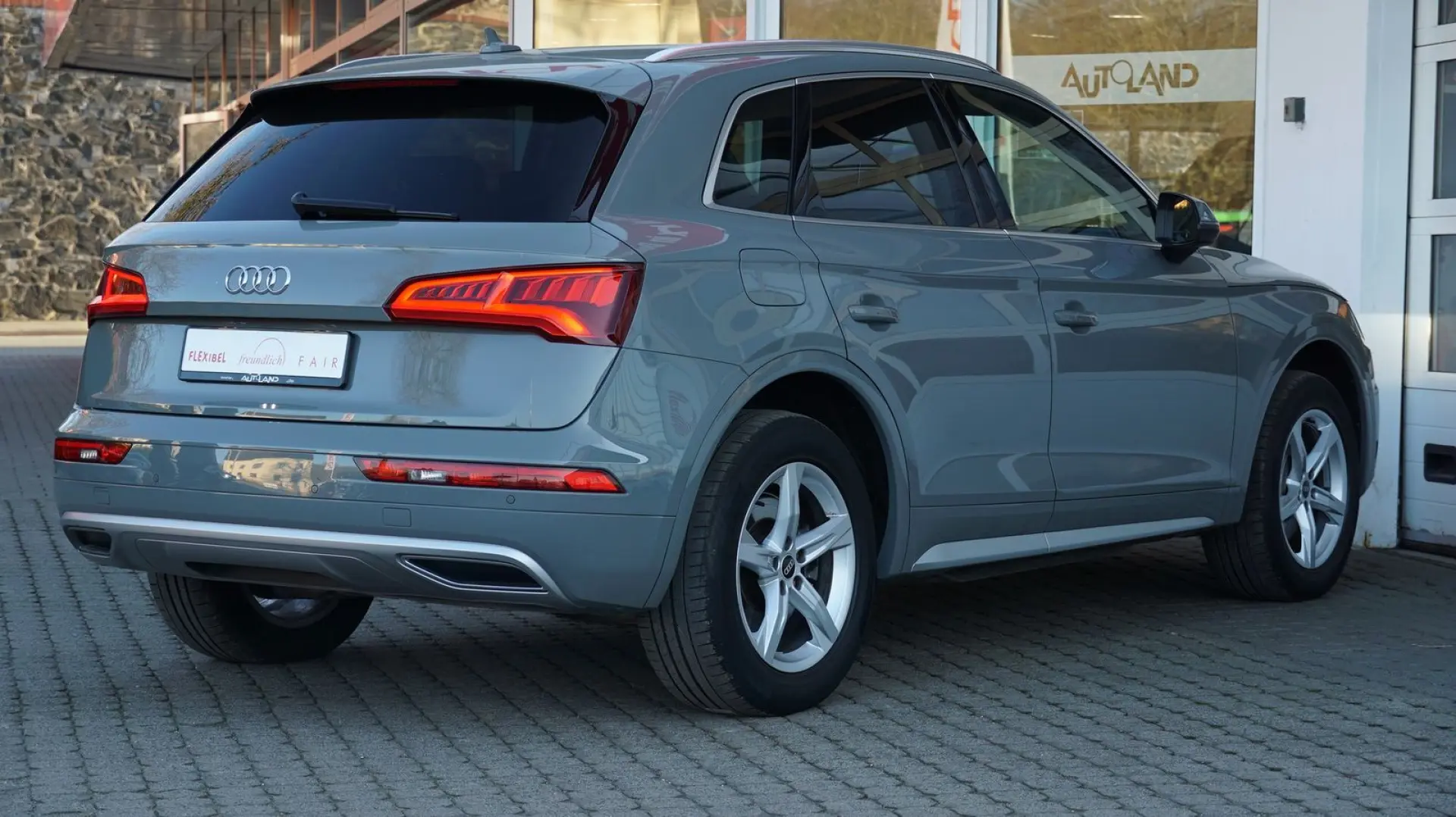Q5 40 TDI quattro sport S-Tronic Bi-Xenon AHK