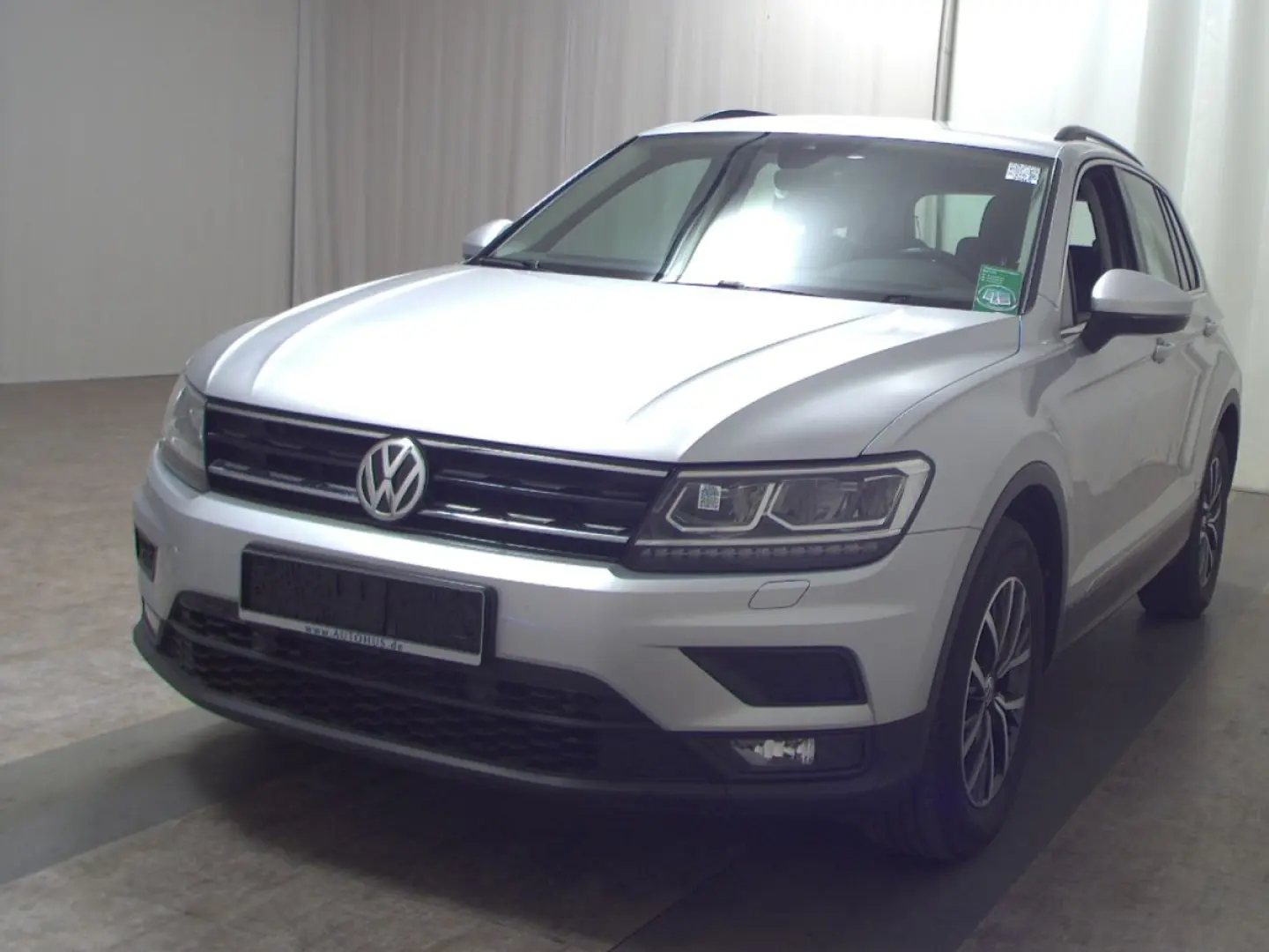 Tiguan 2.0 TDI BMT Comfortline AHK ACC Navi LED
