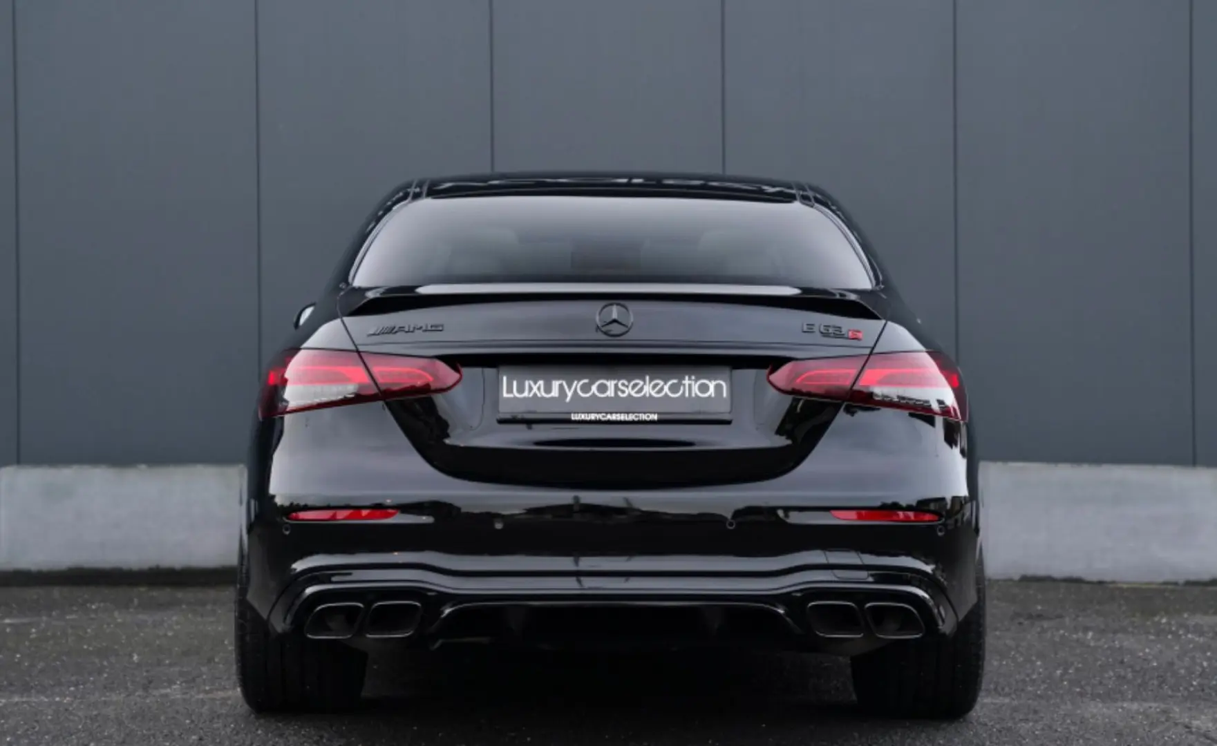 E 63 AMG S 4MATIC+ *MBUX/BURMESTER/CAMERA/FULL*