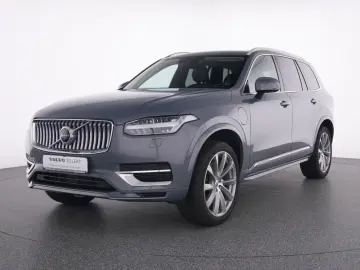 XC90 T8 AWD Inscription Expression  AHK 360  21
