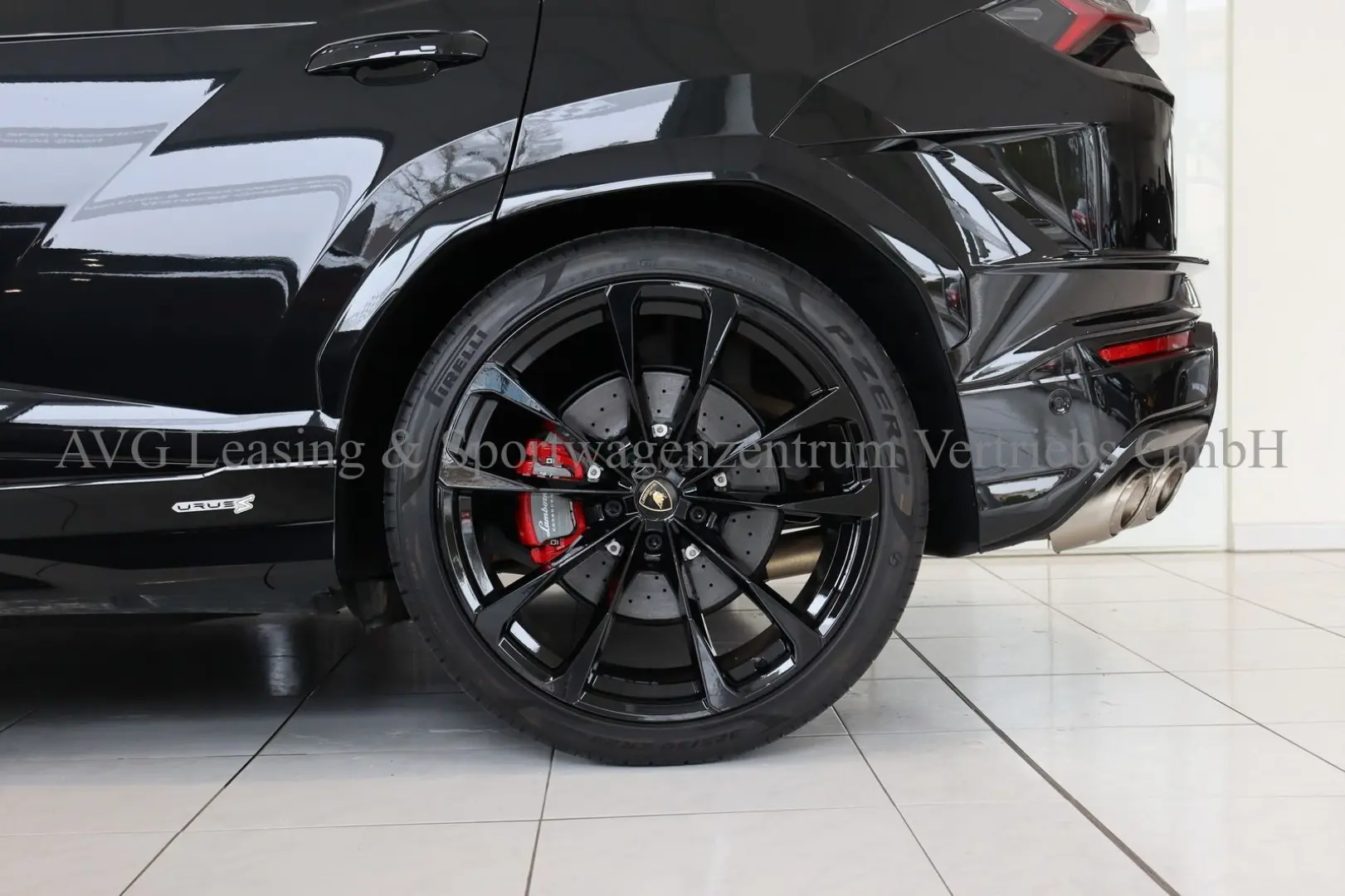 Urus S AKRAPO CARBON 3X 3D B&O