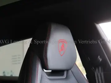 Urus S AKRAPO CARBON 3X 3D B&O
