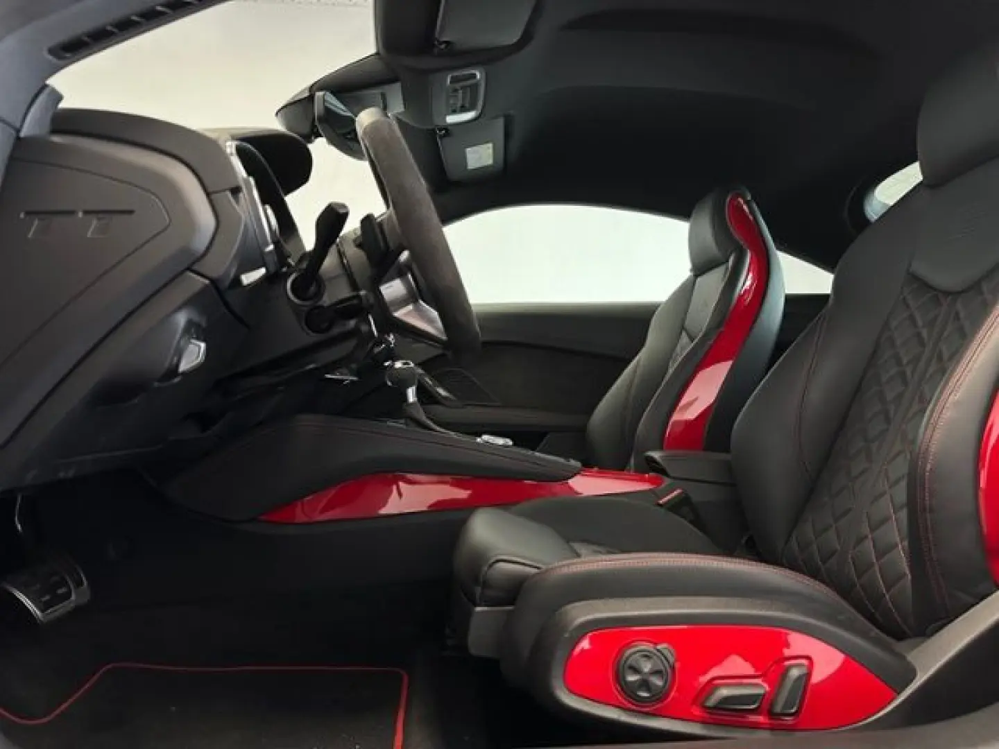 TTS Coupe 2.0 TFSI quattro S tronic