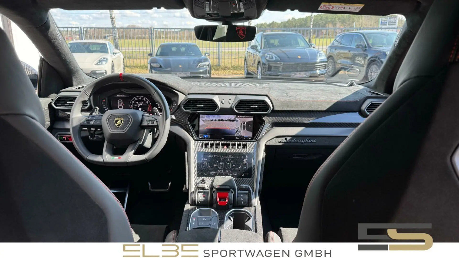 Urus Performante B&O FULL CARBON DARK ADAS HUD