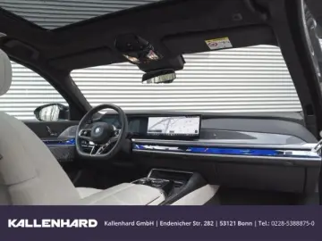 M760 exDrive-Executive Lounge-Rear-Entertaiment-