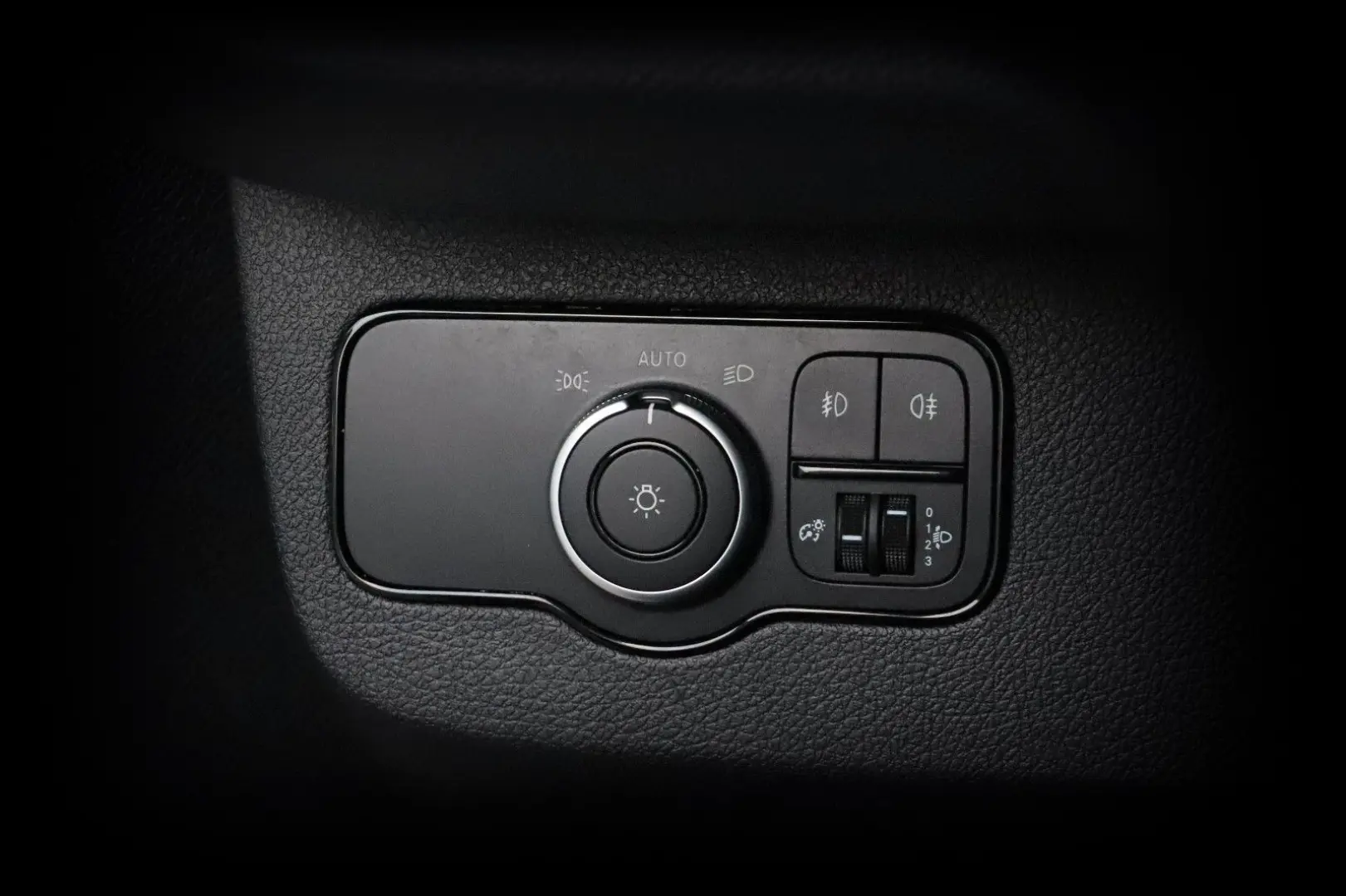 Sprinter III Kasten 317 CDI*1.Ha*360°*TEMP*NAVI*