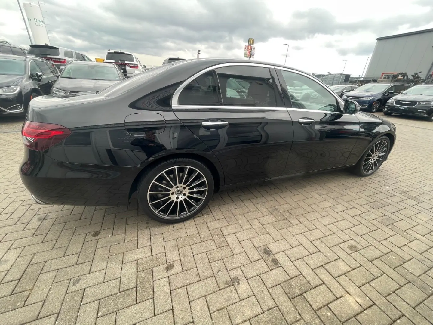 Mercedes-Benz E 220d