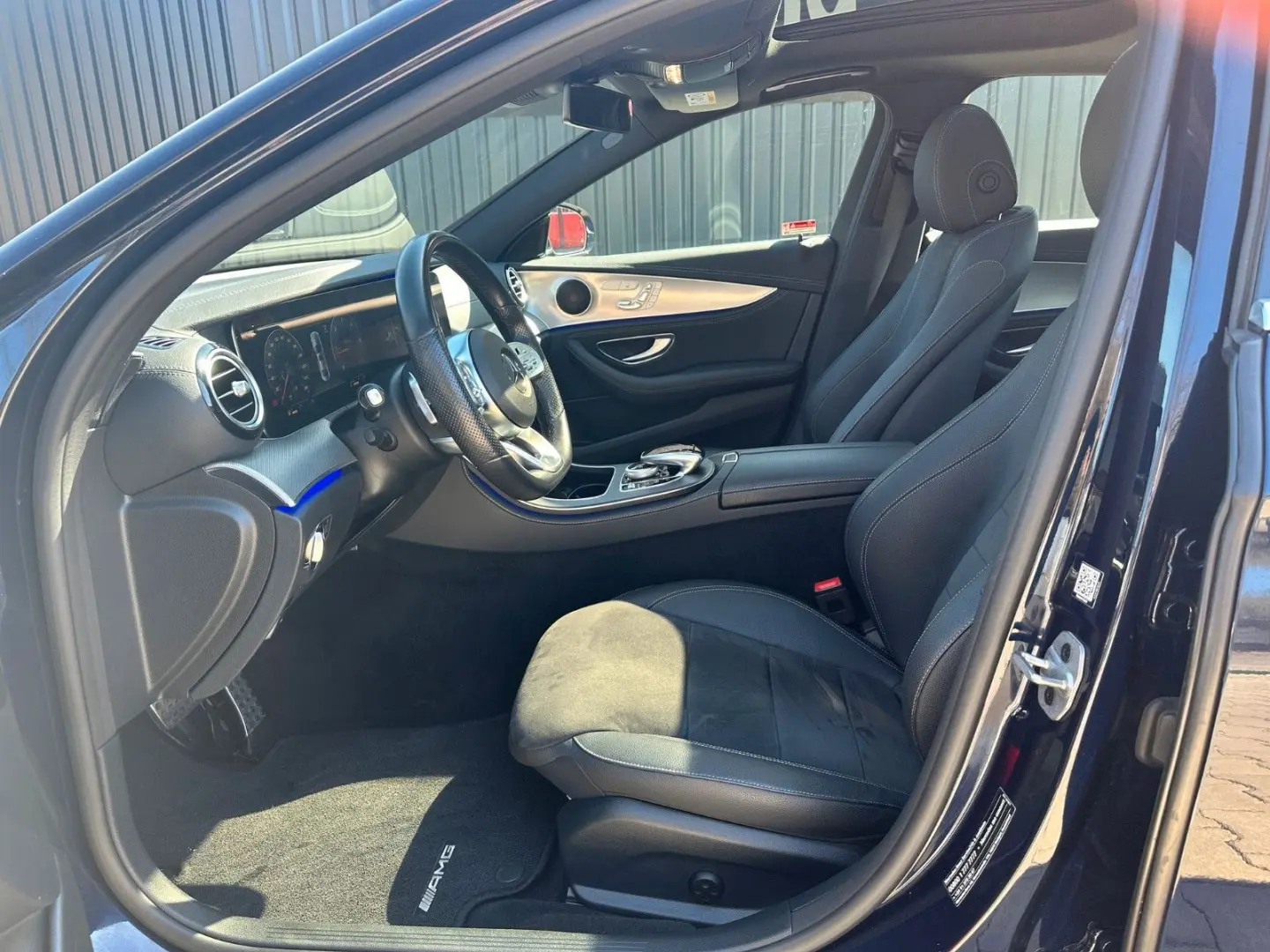 E200 d Lim. Aut. AMG LINE LED WIDESCREEN PANO