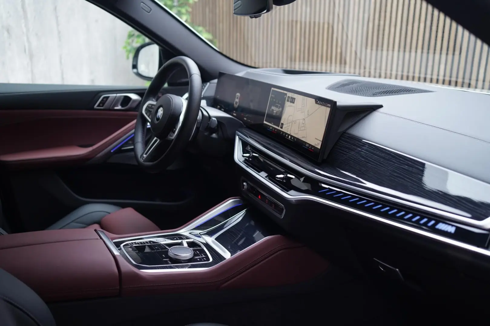 X6 M60i xDrive M-Sport HuD H&K Komfort LED 21Z