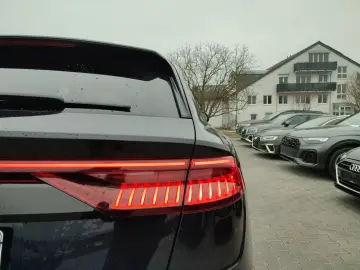 Q8 60 TFSI e quattro S line*Navi*Matrix*Alu*B&O*