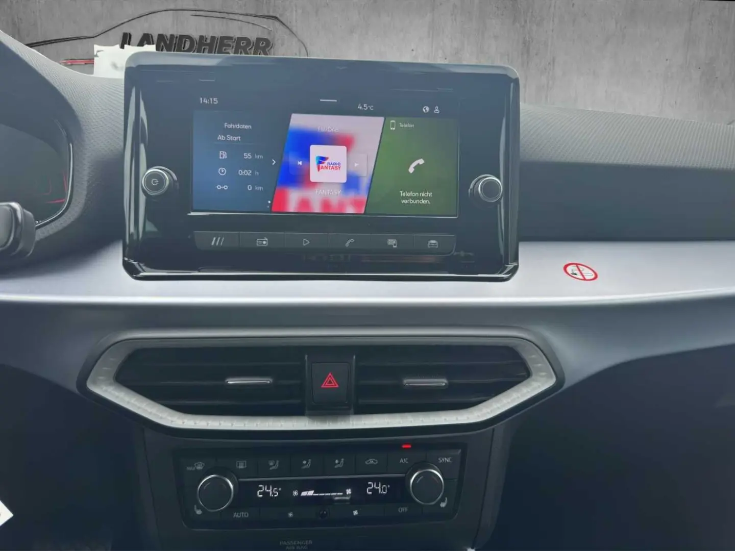 Arona 1.0 TSI FR //mtl: 197€ /LED/Sitzheizung/Ka
