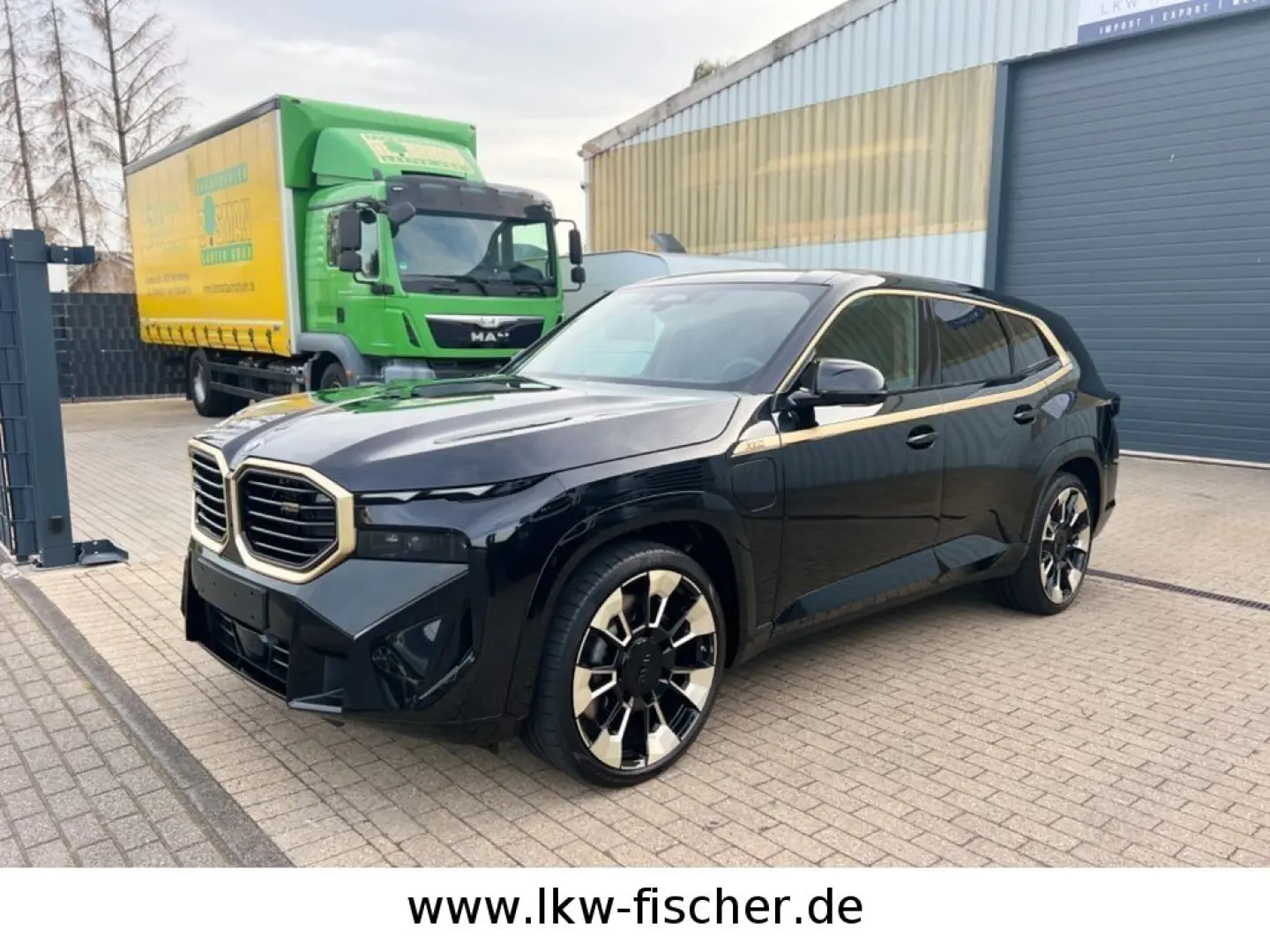 XM V8 Voll! Neu!Deutsch!LederDeepLagoon!