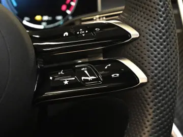 C 300 e 4M AMG Line Night AHK 360° MBUX 18