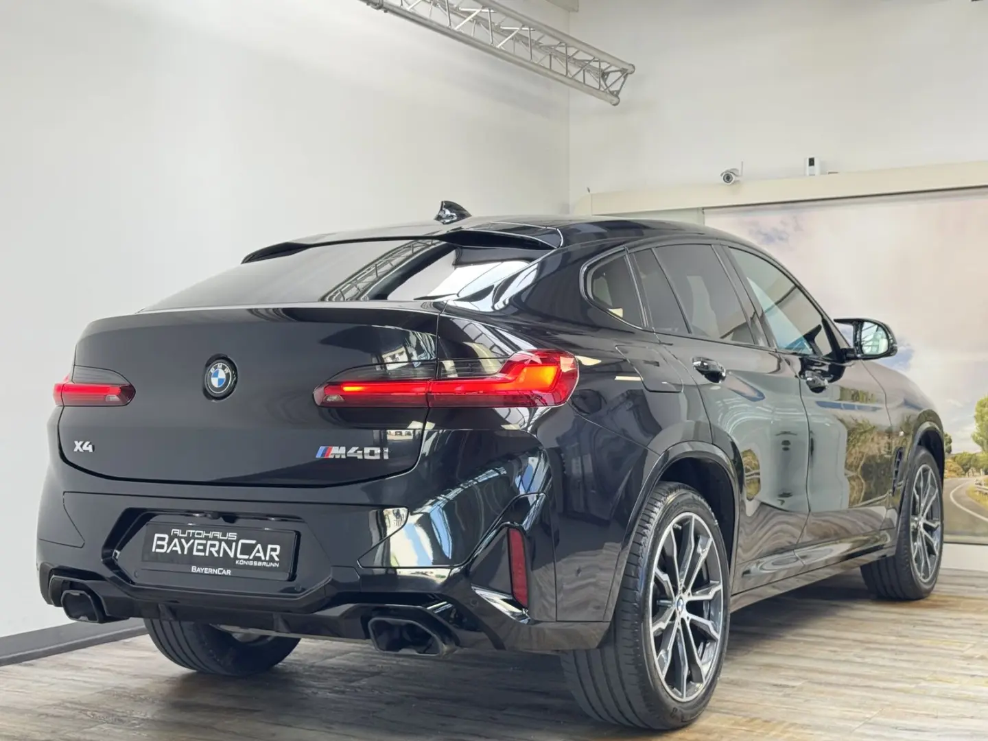 X4 M40i Panorama 20Zoll ACC 360° Laser H&K 
