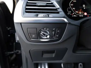 X3 M40i PANO AHK HUD LASER STANDHZ NAVI H/K