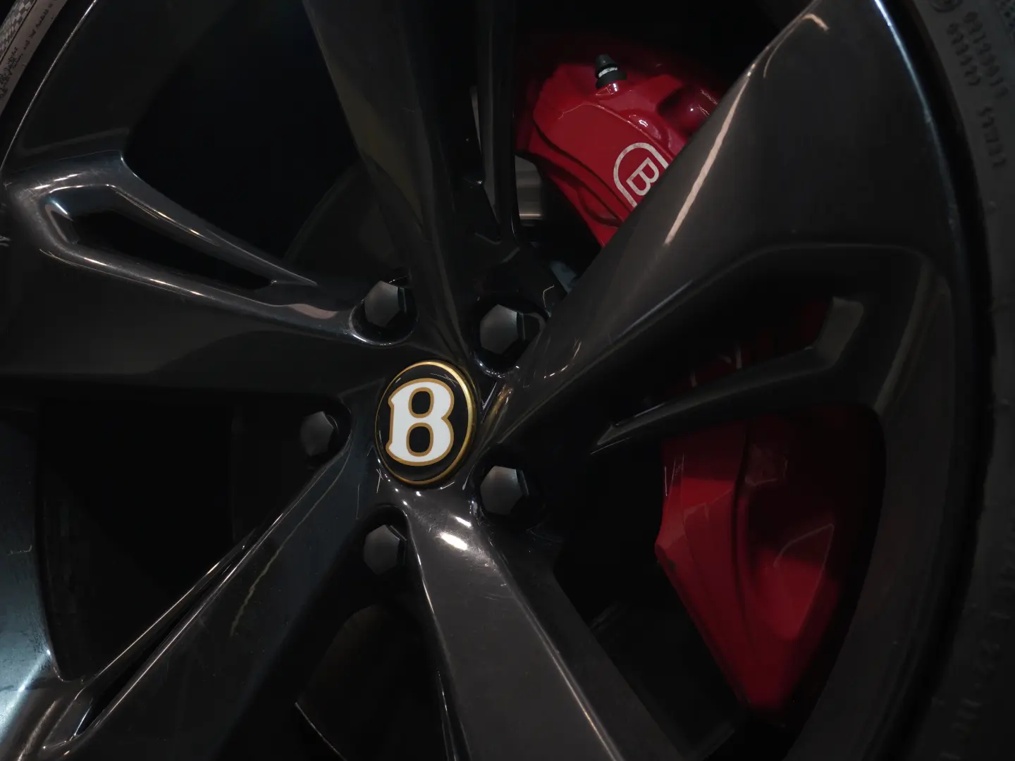Bentley Bentayga V8 550CP Pachet Carbon Camere Video 360