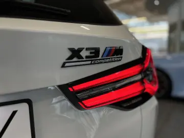 X3 M Competition DA Prof PA+ HuD AdapLED Pano HK