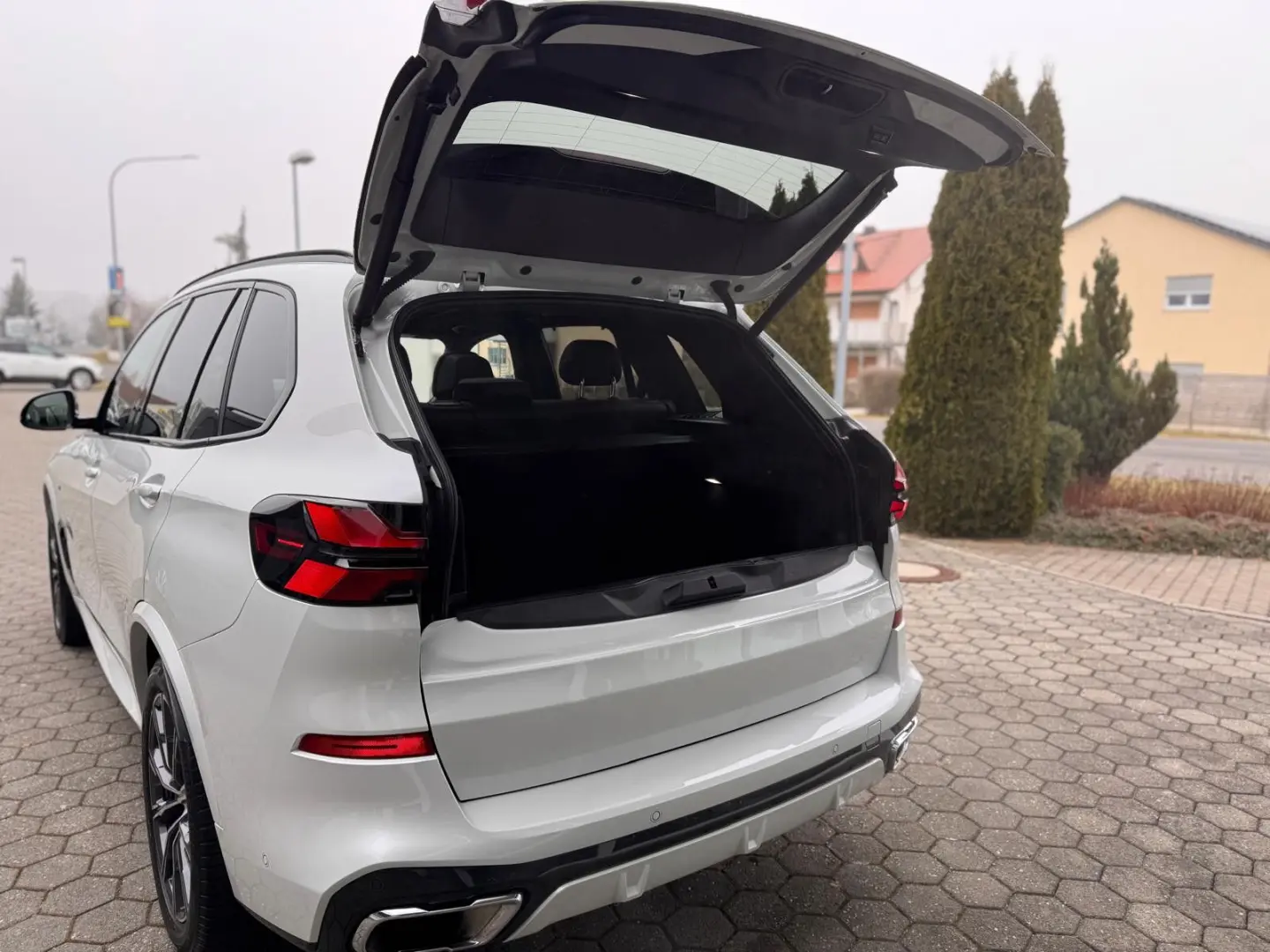 X5 30d xDrive M-Sport STANDZ. H&K MEM. AHK PANO