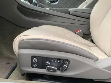Continental GTC V8 Mulliner Blackline/Carbon/HUD